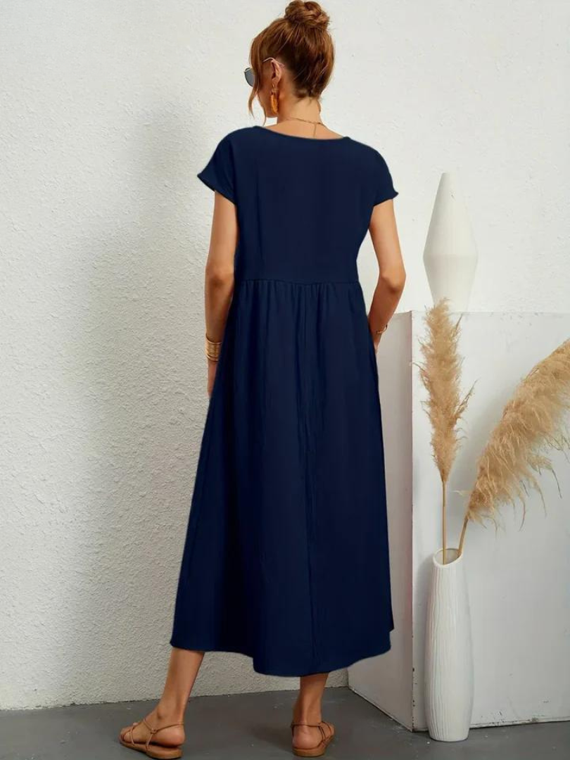 Clemira | Effortless Midi Dress
