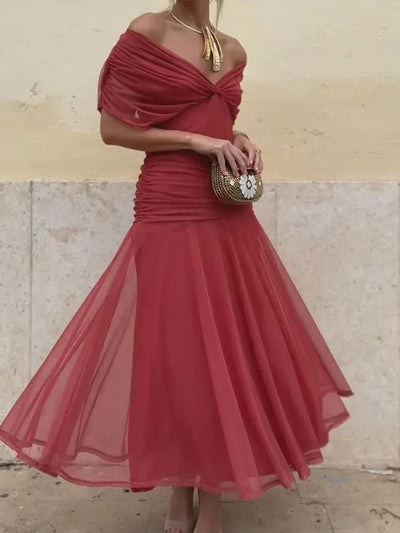 Olwen | Elegant V-Neck Dress