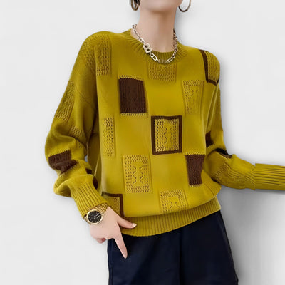 Reya - Flattering Timeless Sweater