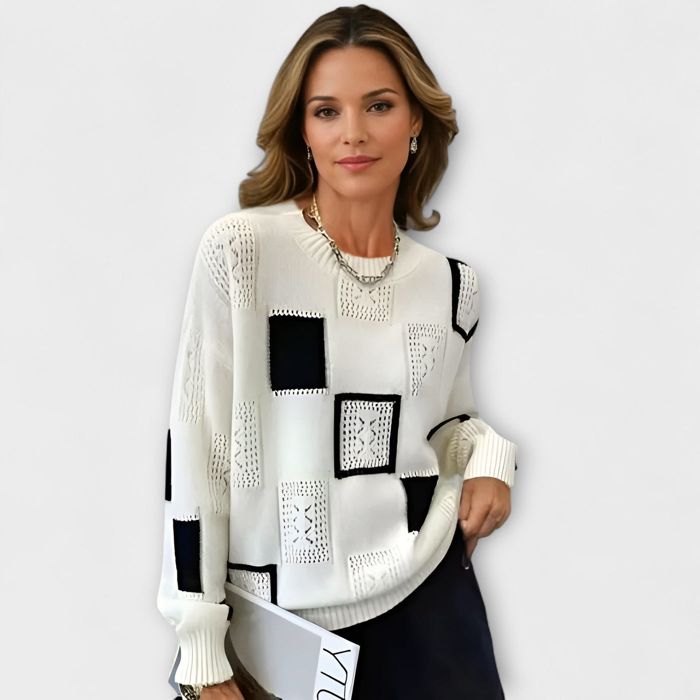 Reya - Flattering Timeless Sweater