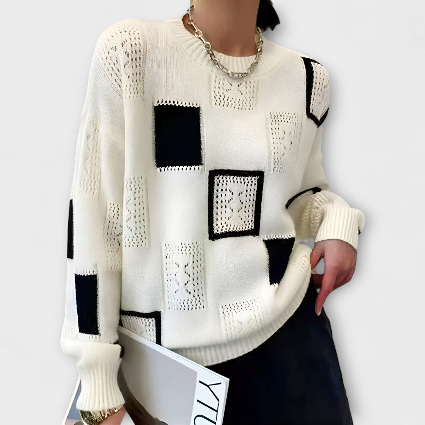 Reya - Flattering Timeless Sweater